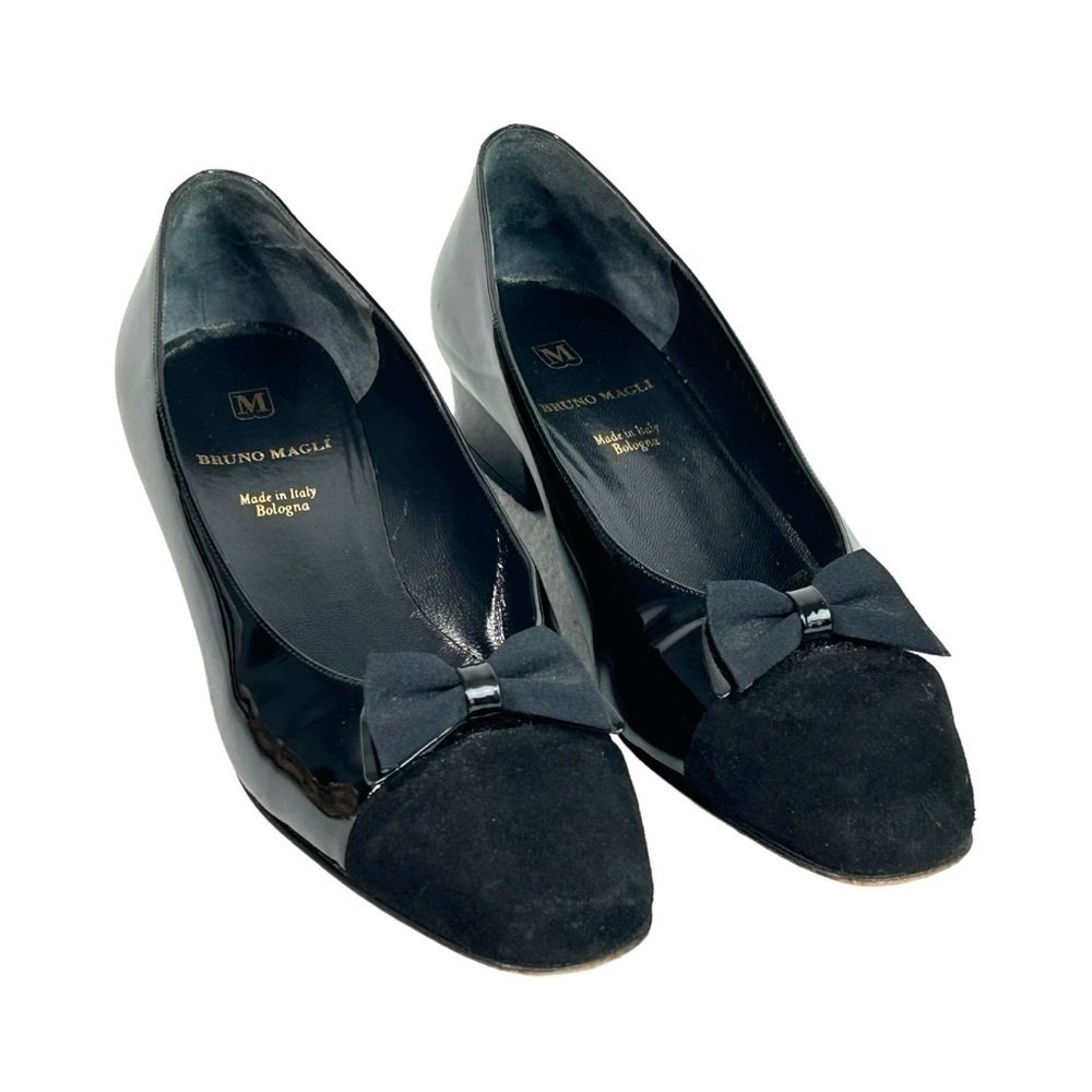 Bruno Magli Bowtie Suede & Patent Leather Low Block Heels sz Eu. 38.5 or US 8.5
